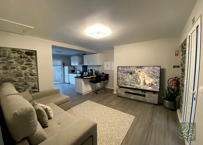 My Little Home Cottage 2 Bedrooms - Soulful Stays